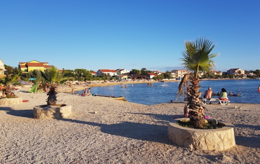 Plaža Radovanjica – Otok Vir