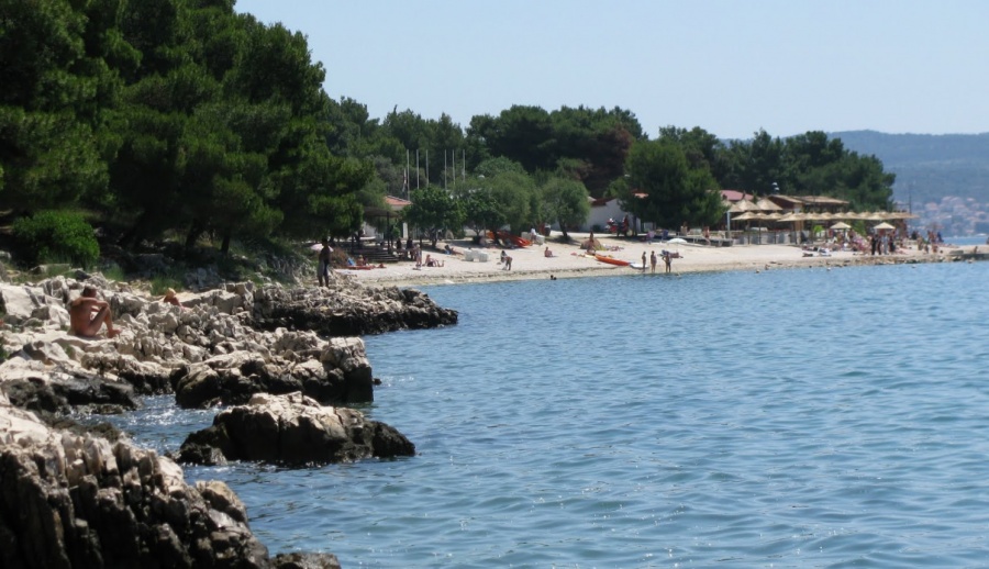 FKK Nudistička plaža Medena Seget, Trogir