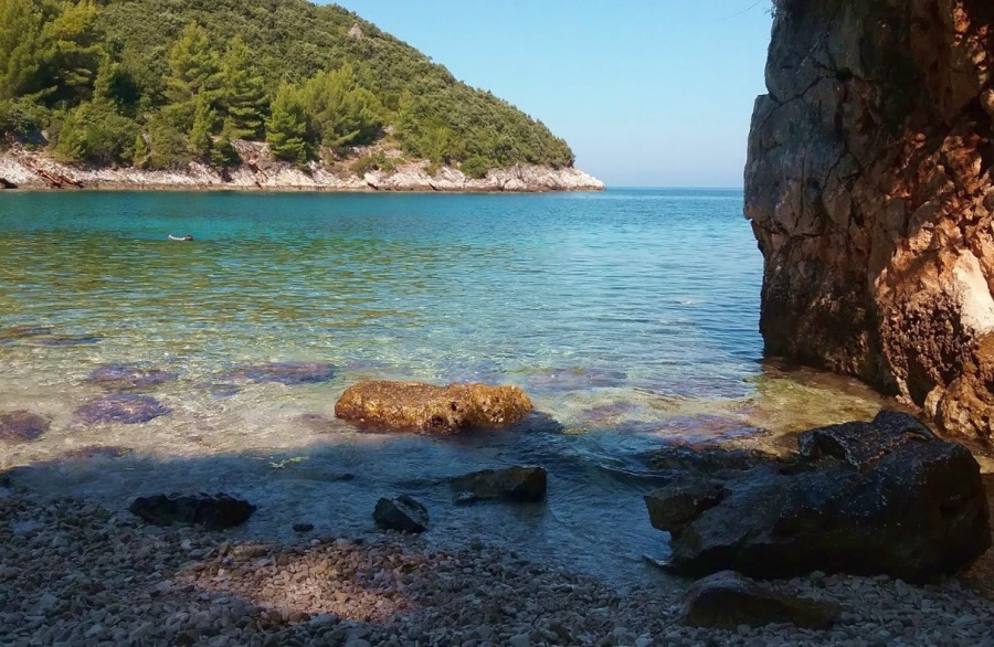 Samograd Korčula plaža beach