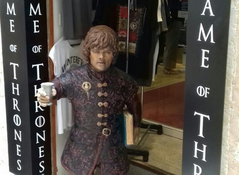 Game of thrones souvenir shop 