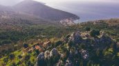 Utvrda gradina iznad drvenika