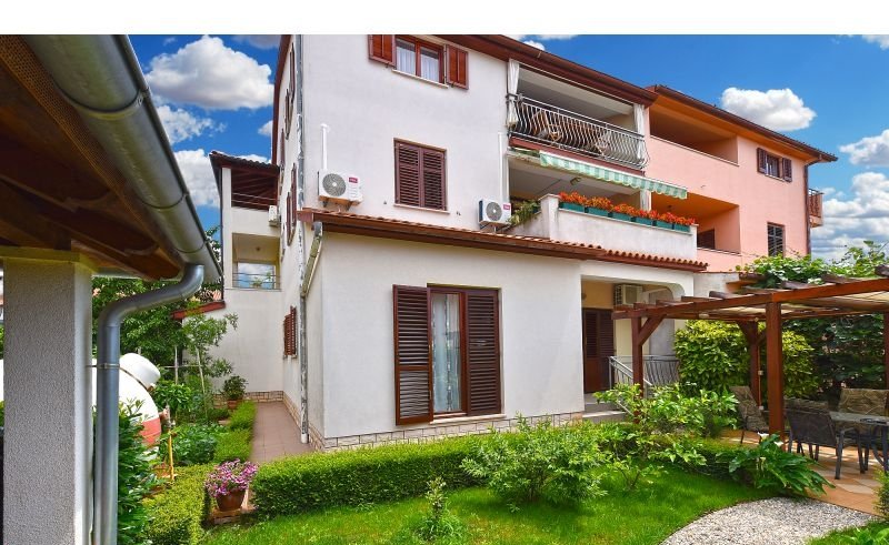 Apartman MiBi