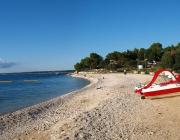 Puntizela beach stinja mLVC8nS.jpg