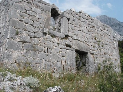 Bušelića kula, Tučepi