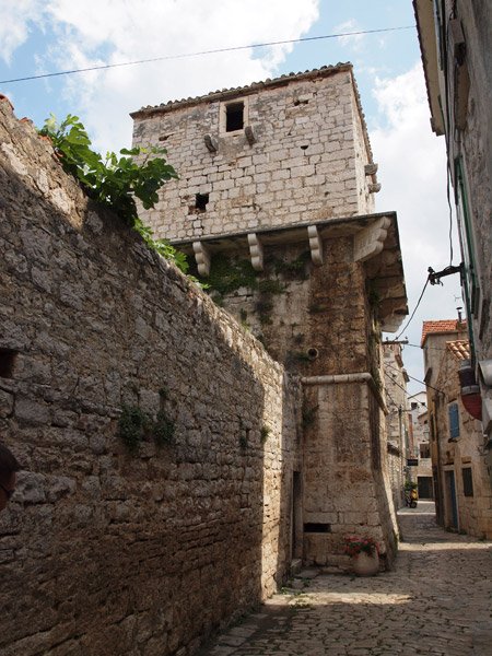 Čorićev toranj, Vodice