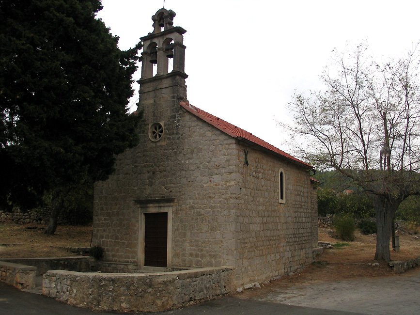 Crkva sv. Ane, Dol