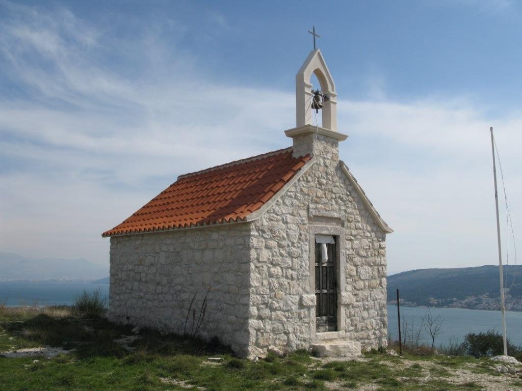 Crkva sv. Eustahija, Plano