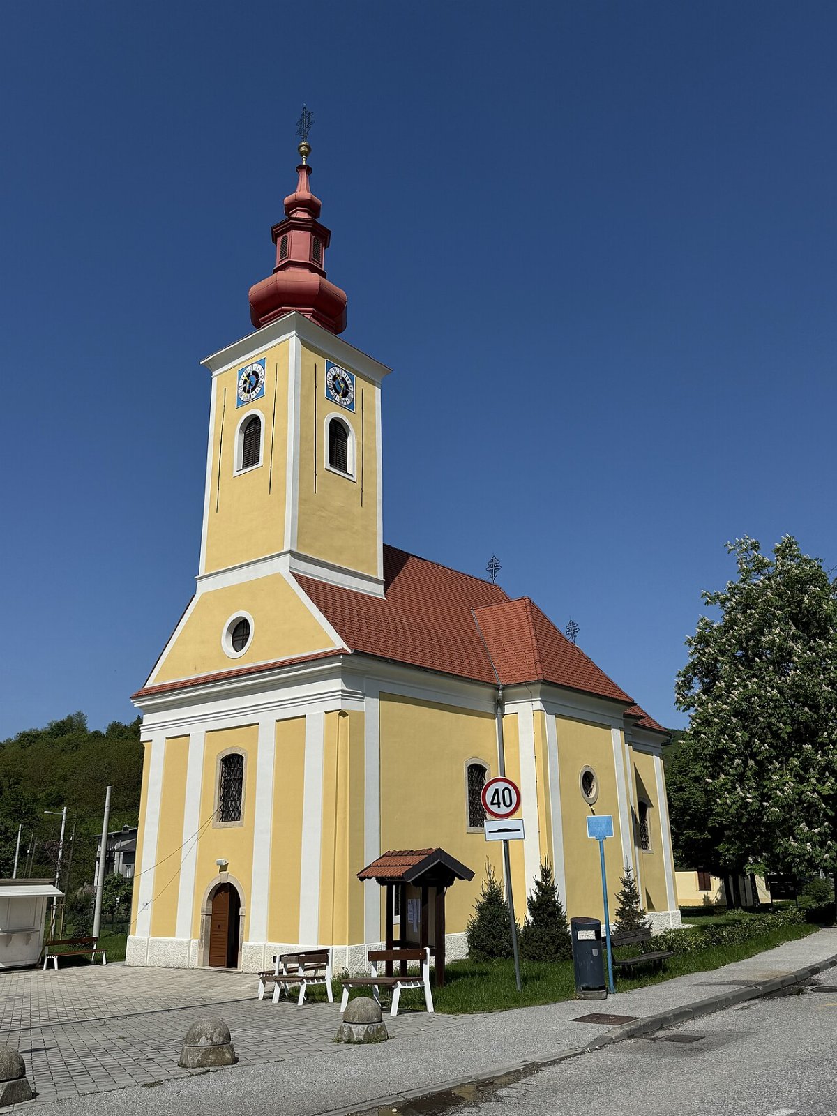 Crkva sv. Franje Ksaverskog, Vugrovec Donji