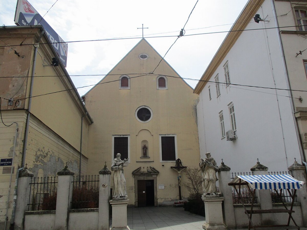 Crkva sv jakova sa samostanom osijek