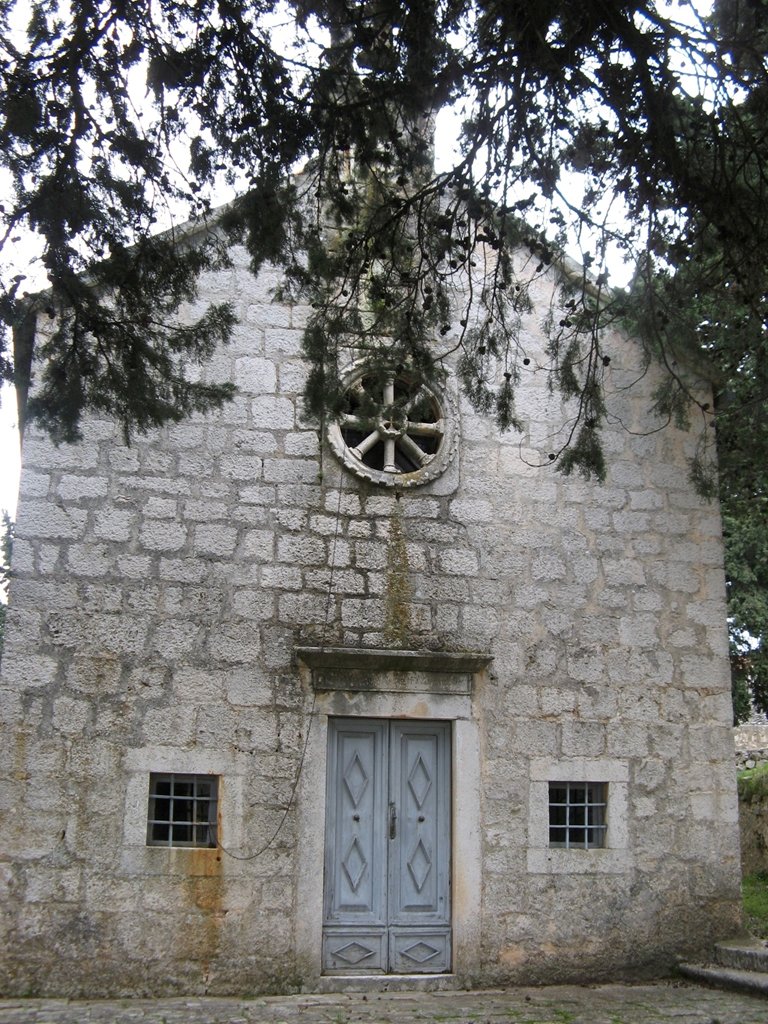 Crkva sv. Kuzme i Damjana, Dračevica