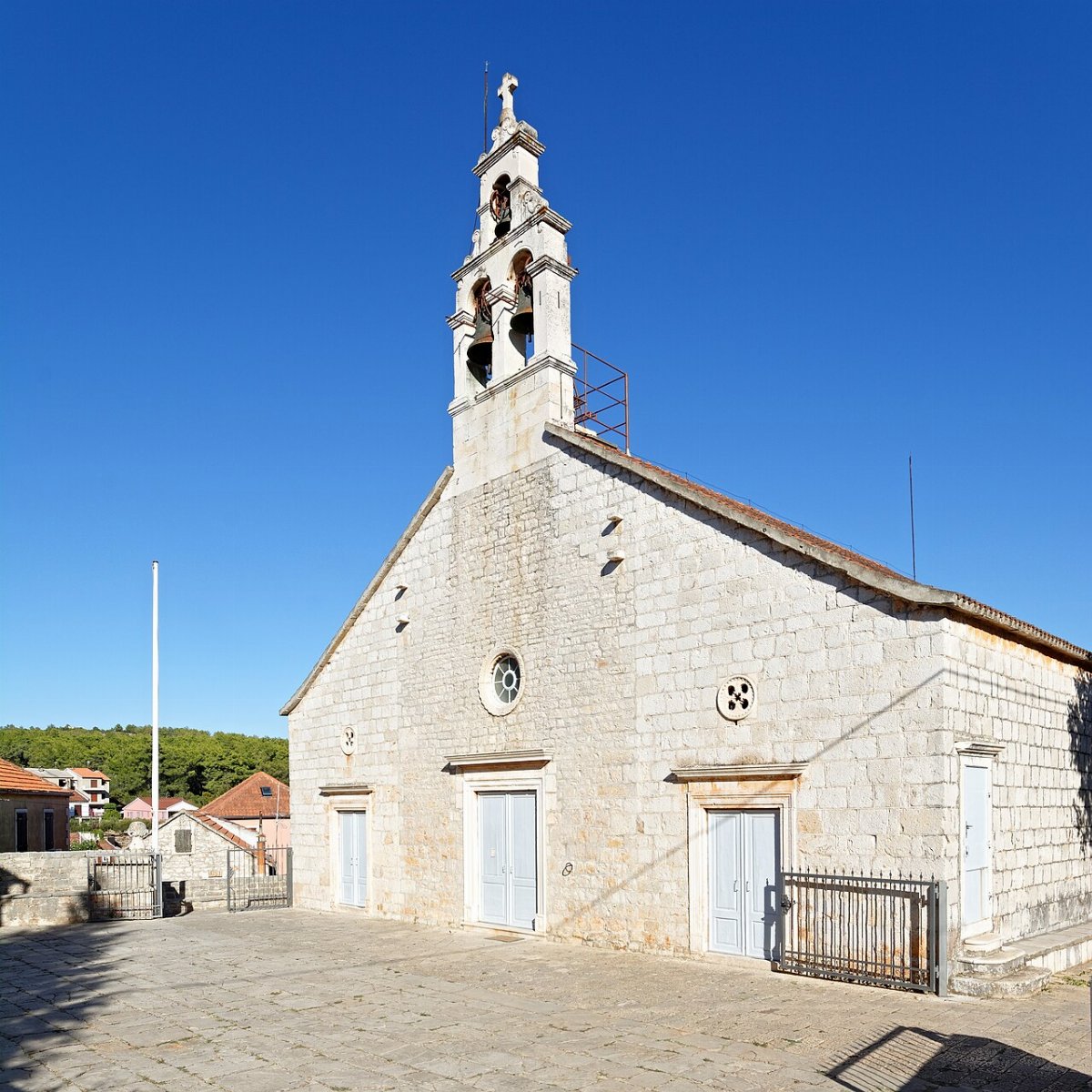 Crkva sv lovrinca vrboska