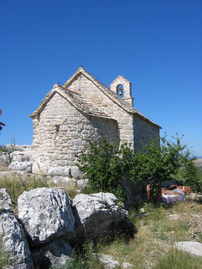 Crkva sv. Maksima, Jesenice