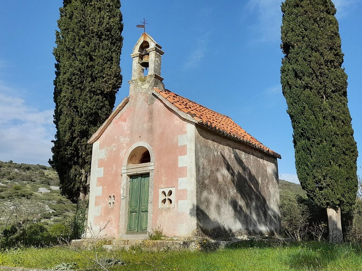 Crkva sv. Trojstva, Nerežišća