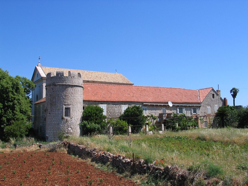 Dominikanski samostan i crkva sv. Petra Mučenika, Stari Grad