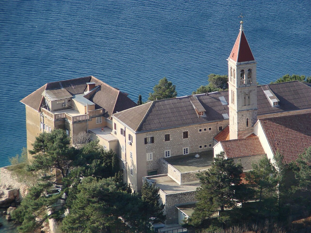 Dominikanski samostan sv marije milosne bol