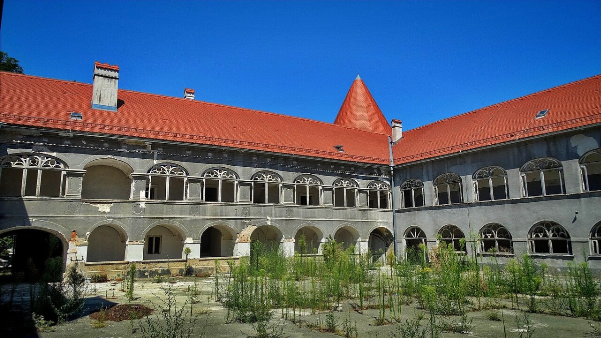 Dvorac Kerestinec, Kerestinec