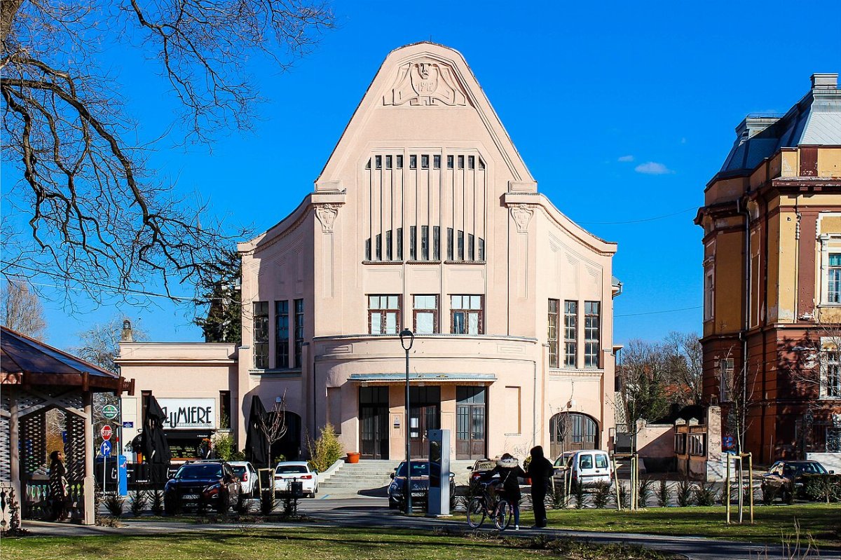 Kino Urania, Osijek