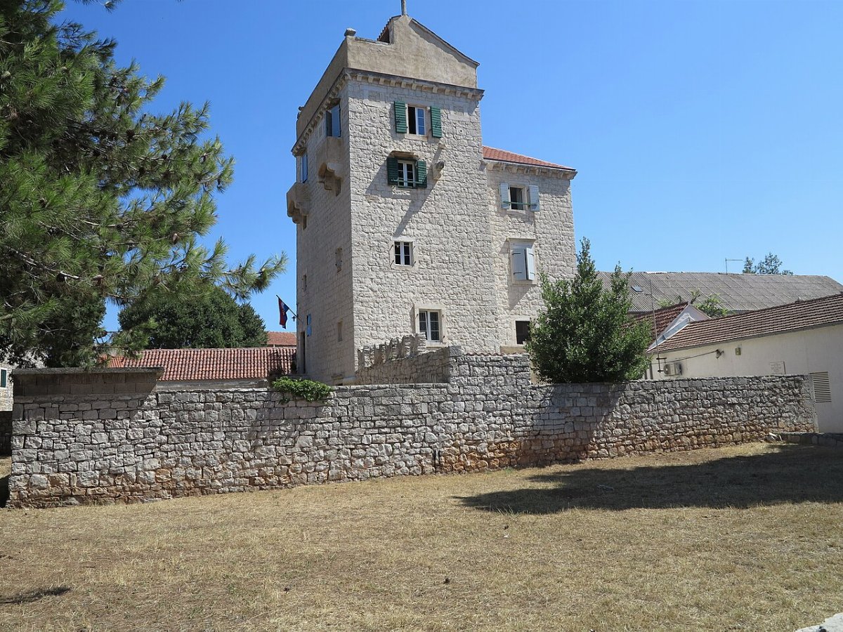 Kula (Kaštel Slavić), Grohote