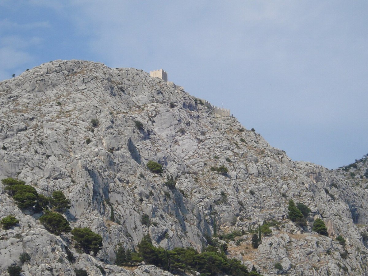 Tvrđava Starigrad (Fortica), Omiš