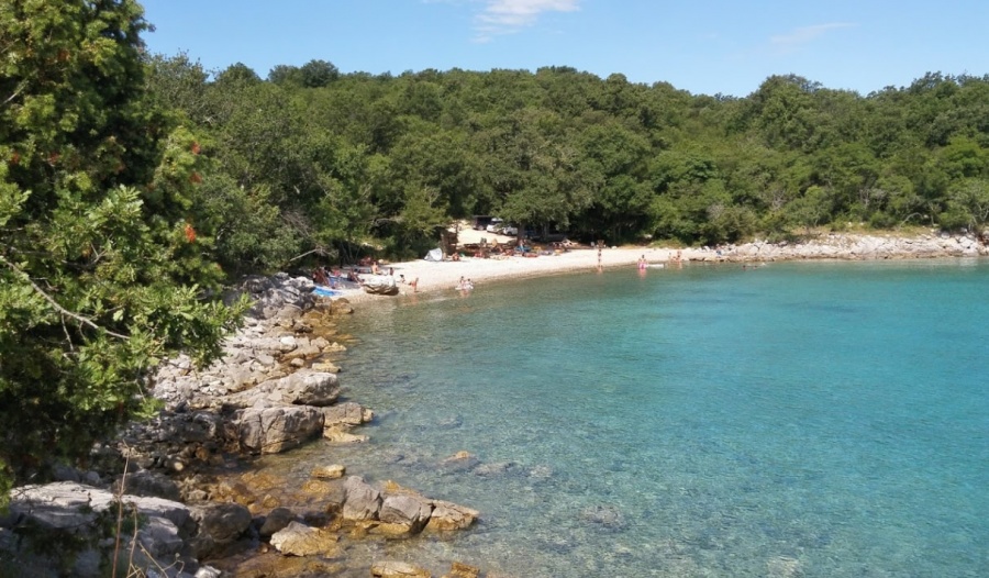 Plaža Vela Riva - Uvala Čavlena Glavotok