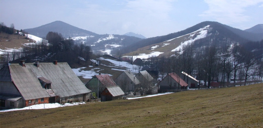 Begovo Razdolje selo zimskog turizma