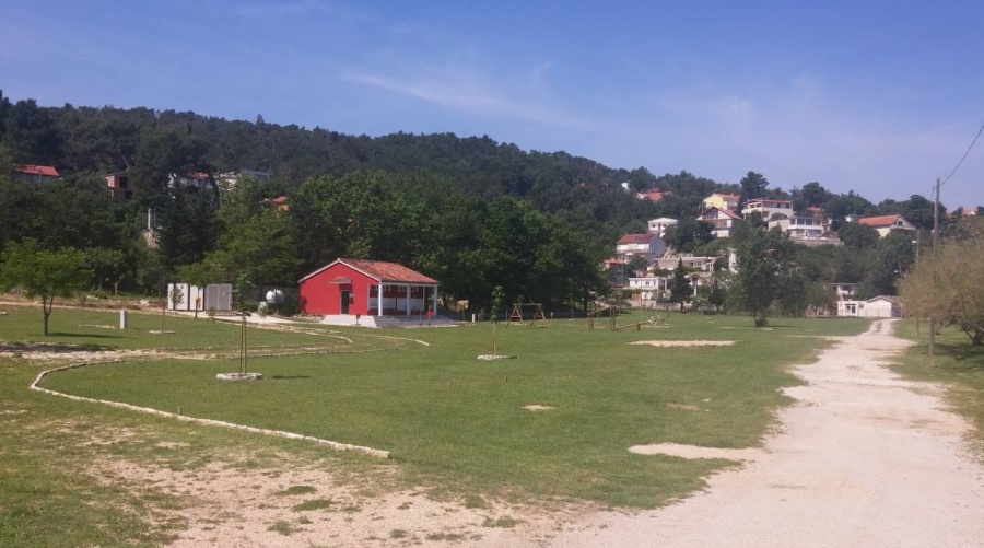 Kamp Karin i plaža