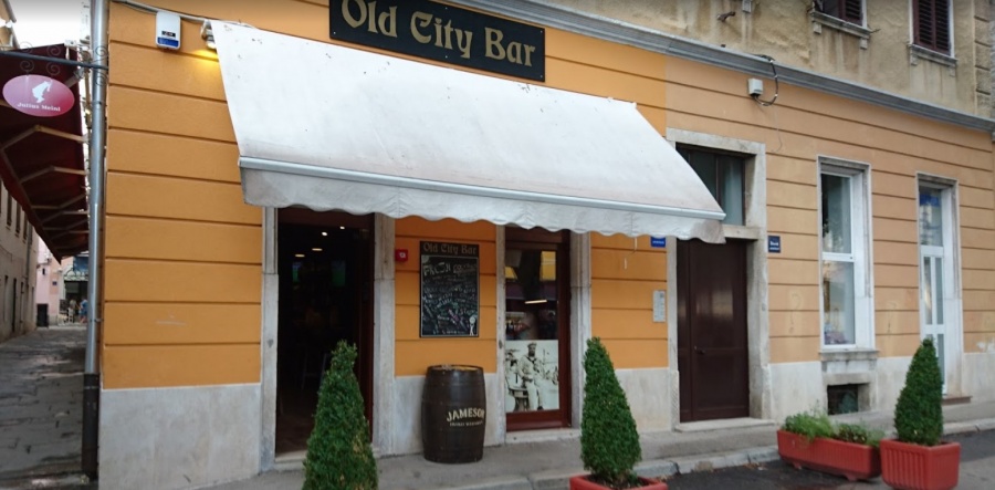 Old City Bar Pula cijene, slike, kontakt, forum komentari