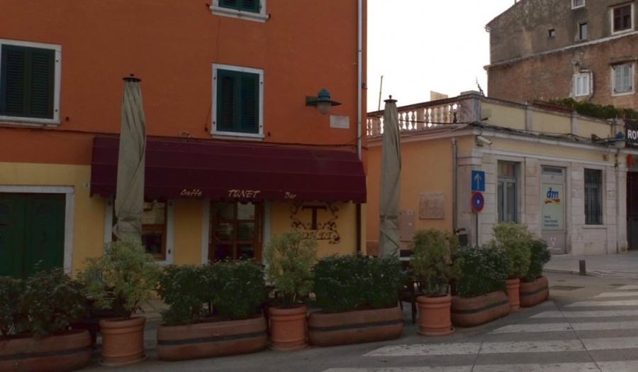 Caffe Bar "Tonet" Rovinj cijene, slike, kontakt, forum komentari