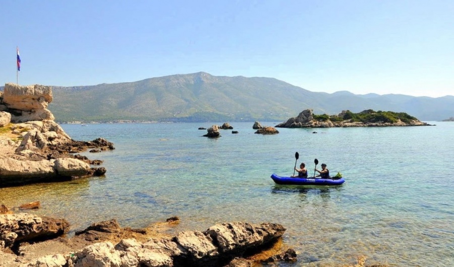 FKK Otoci Velika i Mala Stupa Pored Korčule