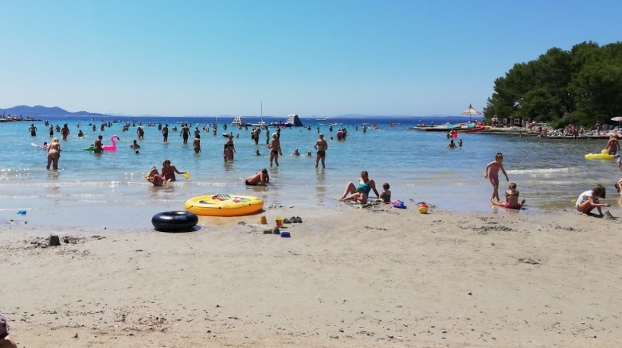 Plaža Pine - Pine Beach Pakoštane