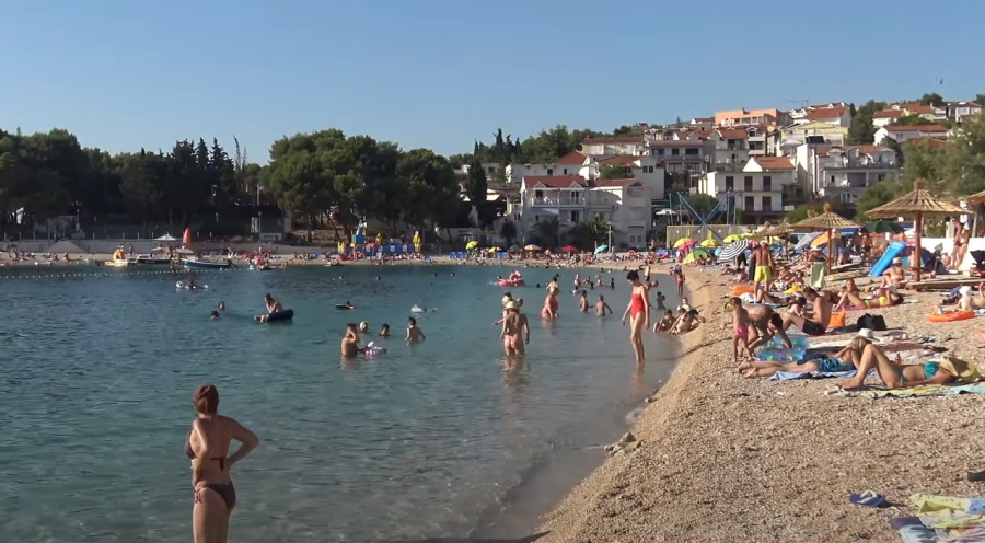 Plaža Velika Raduća u Primoštenu