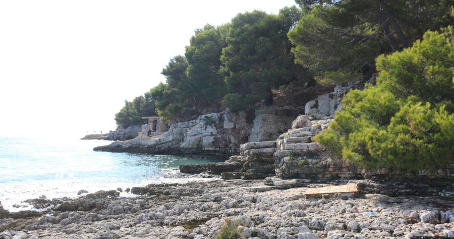 Plaža Proština i Puntižela kamp Pula