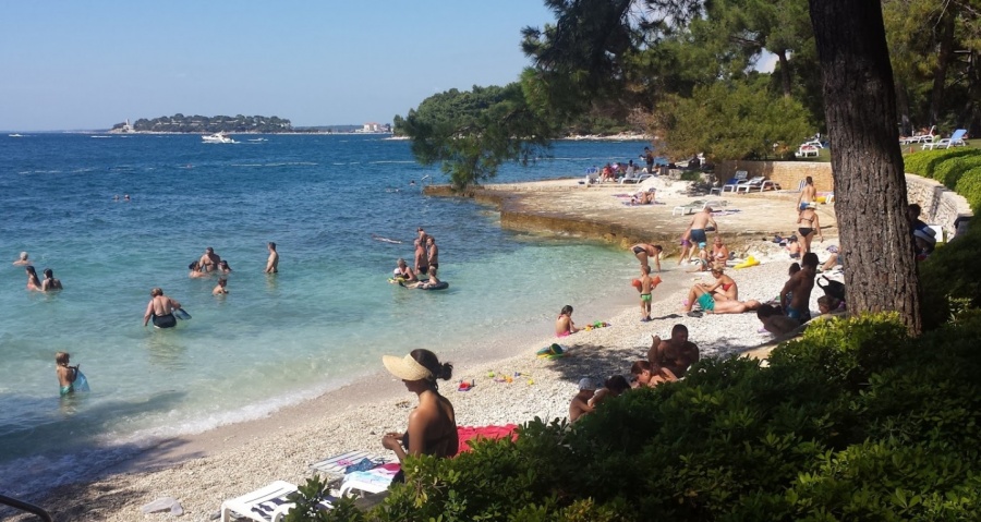 Plaža i hotel Perentium u Poreču