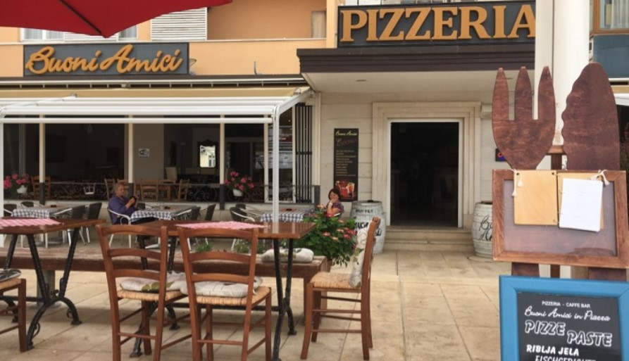Pizzeria Buoni Amici In Piazza Umag   cijene, slike hrane, meni, kontakt forum komentari