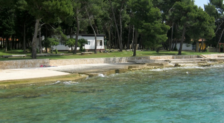 Kamp Pineta Fažana cijene, slike, plaža, kapacitet i plan kampa