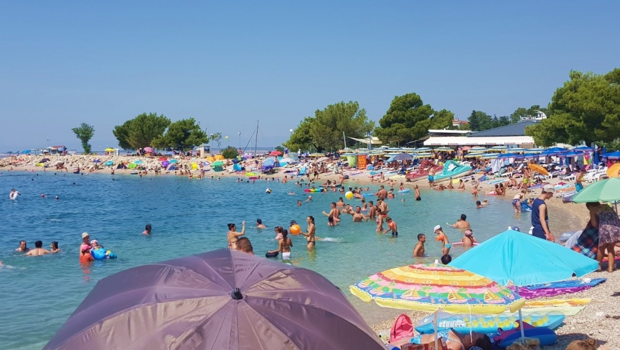 Plaža Podvorska (Lučica) Crikvenica - Plaža za pse