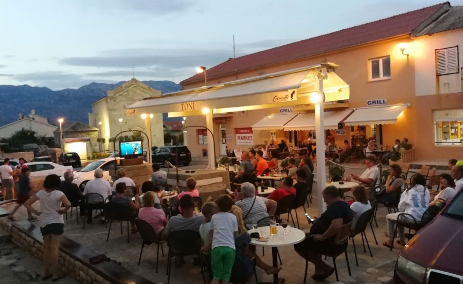 Restaurant - Pizzeria Toni Ražanac cijene, slike hrane, meni, kontakt forum komentari jelovnik