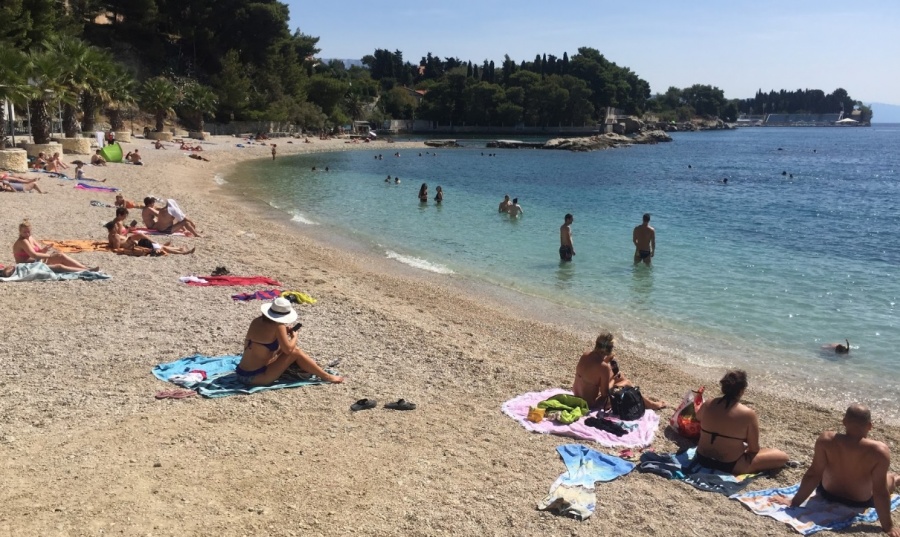 Uvala Plaža Ježinac Split