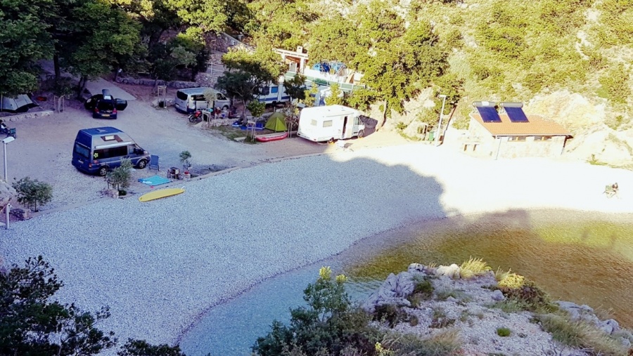 Plaža kampa Ujča Senj - Sveti Juraj Hrvatska