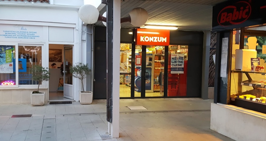 Konzum Brela Trg Alojzija Stepinca radno vrijeme, adresa, kontakt i iskustva