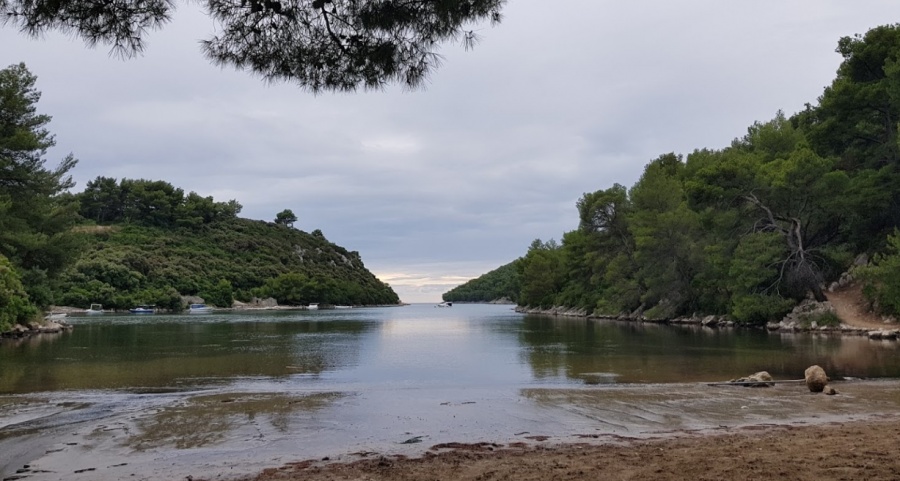 Plaža Istruga Brna otok Korčula