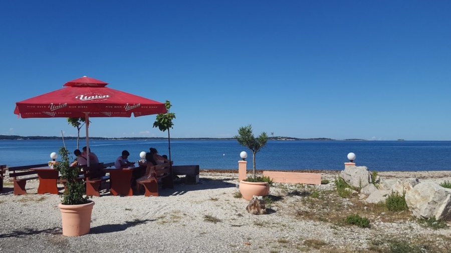 Kafić i restoran Portić Peroj cijene, slike hrane, meni, kontakt forum komentari