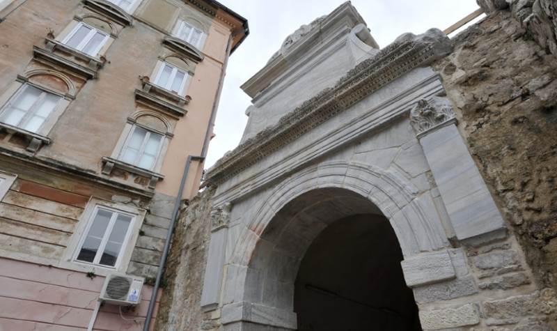 Gradska vrata – Kopnena vrata u Zadru
