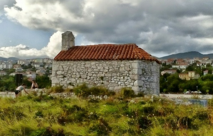 Crkva na otoku Sveti Marin Novi Vinodolski