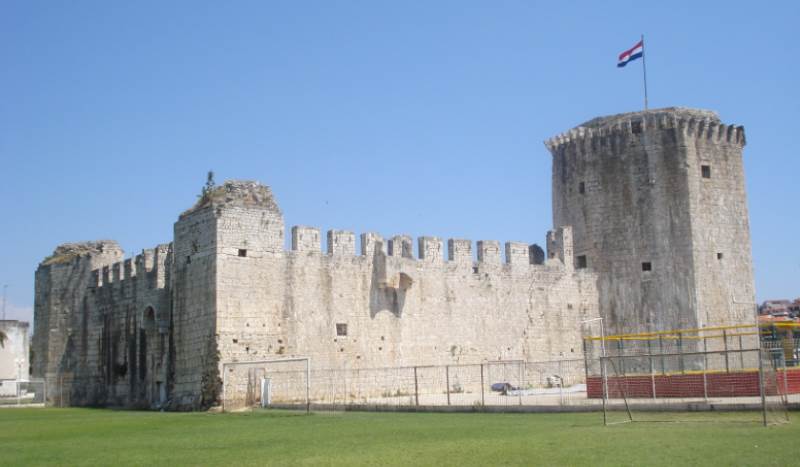 Kula Kamerlengo Trogir, povijest, cijene ulaznica, radno vrijeme