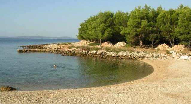 Plaža Uvala Pedinka otok Vir