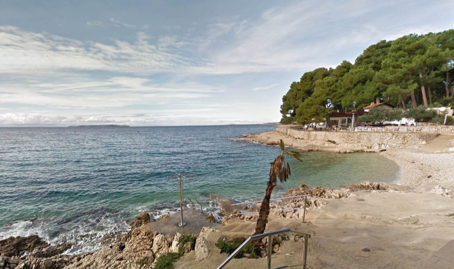 Srebrna uvala Mali Lošinj plaža