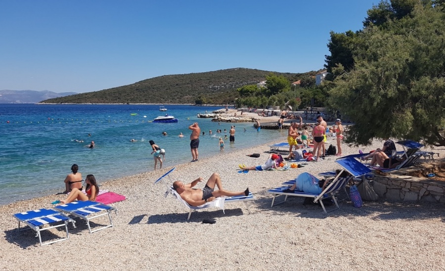 Prelijepa plaža kod Masleničkog mosta