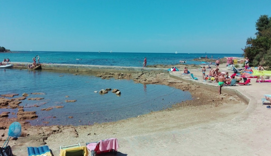 Plaža Potočina Umag - CampingIN Finida