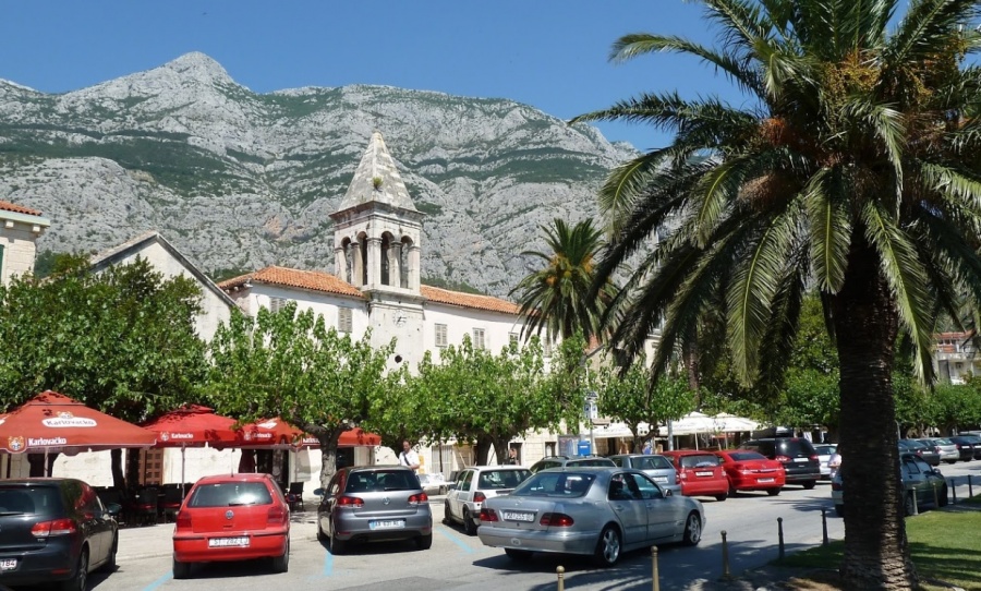 Crkva Svetog Filipa Makarska